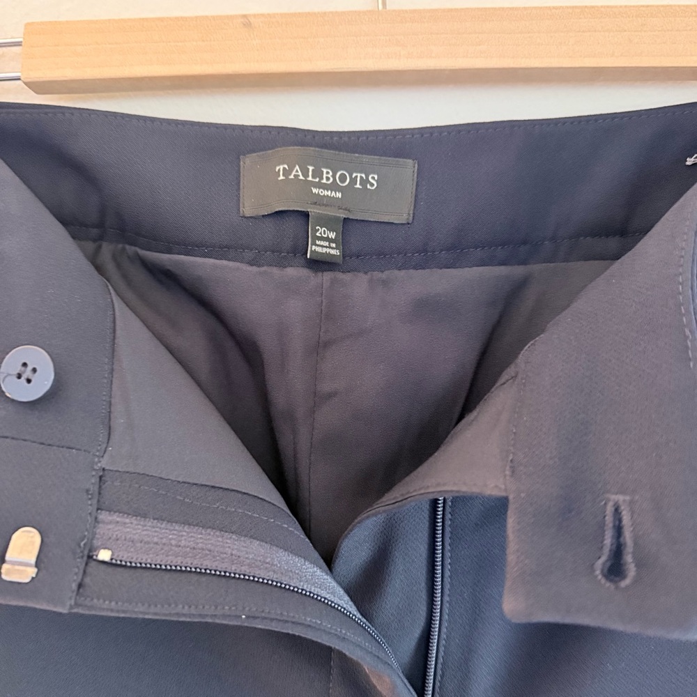 Talbots Navy Blue Women’s Dress Trousers - Picture 4 of 6